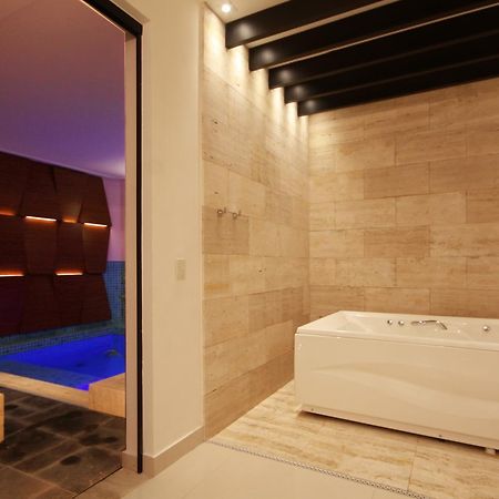 Motel Imperium (Adults Only) Osasco Dış mekan fotoğraf