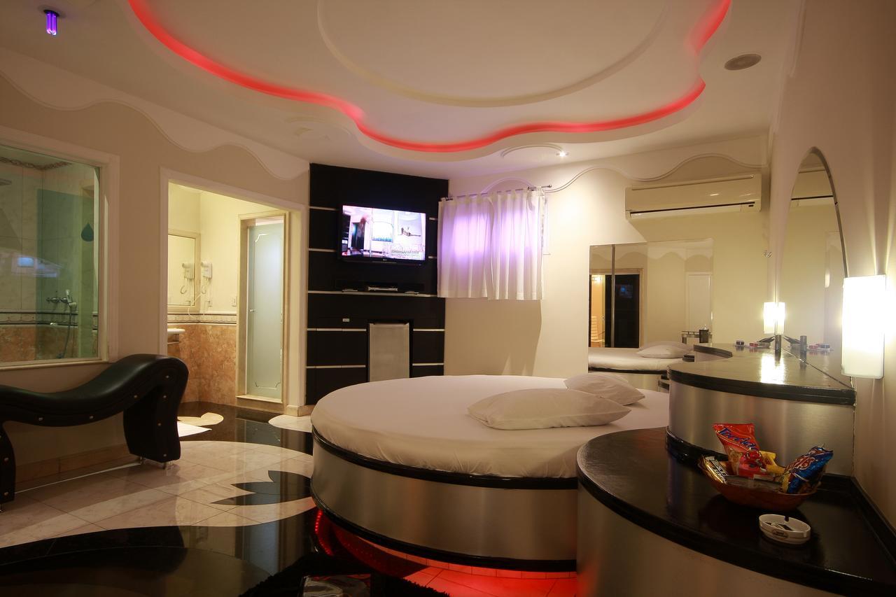 Motel Imperium (Adults Only) Osasco Dış mekan fotoğraf