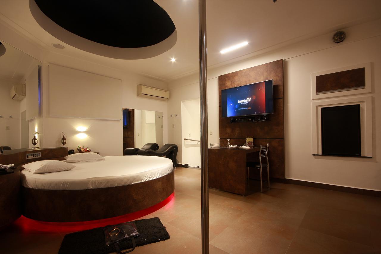 Motel Imperium (Adults Only) Osasco Dış mekan fotoğraf